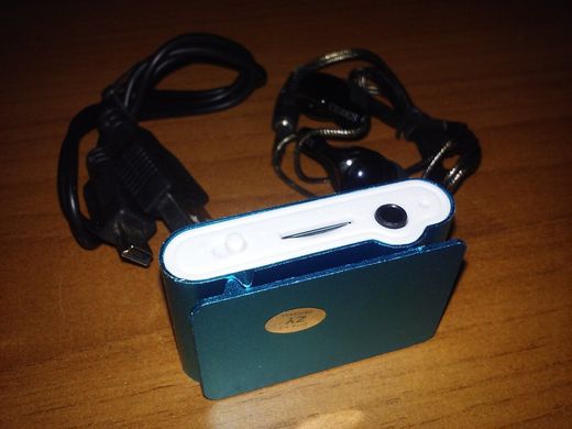 MP3 player с экраном наушники в комплекте