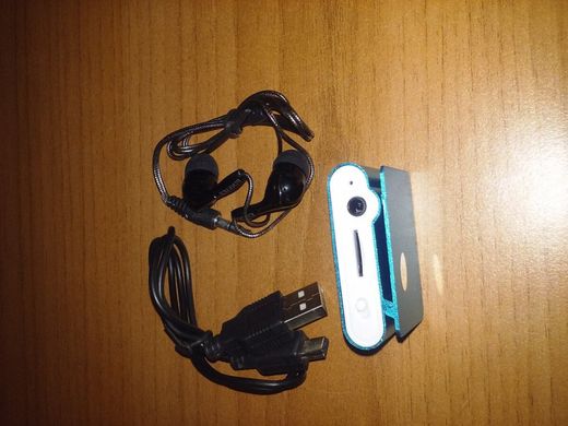 MP3 player с экраном наушники в комплекте