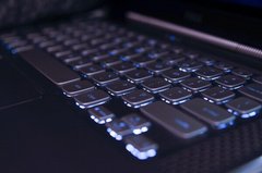 Клавиатура для ноутбуков Dell Xps 14R Series черная без рамки, с подсветкой RU/US