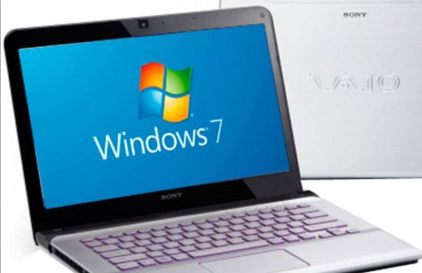 Клавиатура для ноутбуков Sony Vaio SVE14A Series серебристая с фиолетовой каемкой, без рамки, под подсветку UA