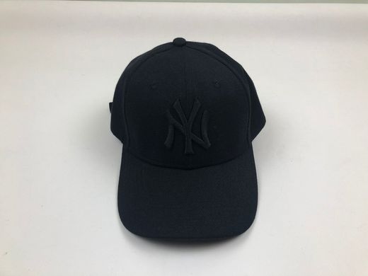 Кепка бейсболка New York Yankees MLB (черная с черным лого)