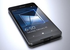 Закаленное стекло для Microsoft Lumia 650